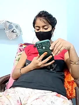 Snapshot of Payal_G chatting on 11-18-25, 04:39 Payal G online show from 11-18-25, 04:39