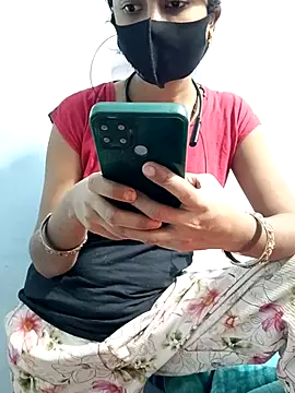 Snapshot of Payal_G chatting on 11-25-25, 03:45 Payal G online show from 11-25-25, 03:45