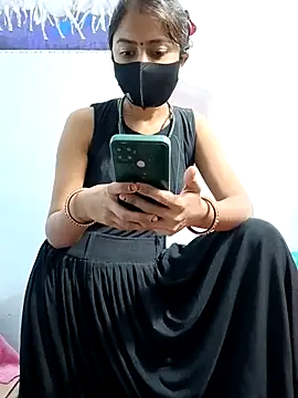 Snapshot of Payal_G chatting on 12-15-25, 04:00 Payal G online show from 12-15-25, 04:00