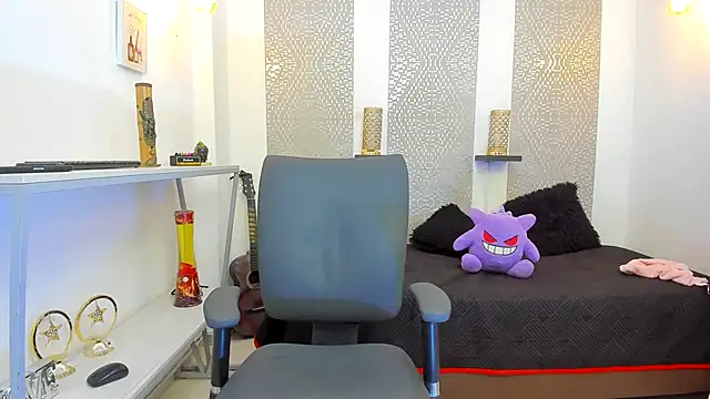 Snapshot of JacobBlackwell_ chatting on 11-04-25, 07:35 JacobBlackwell online show from 11-04-25, 07:35