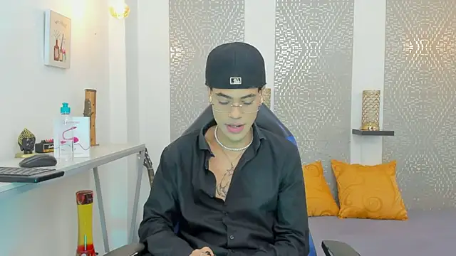 JacobBlackwell  online show from 01-07-26, 07:27