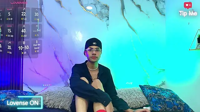 JacobBlackwell  online show from 02-26-26, 03:49