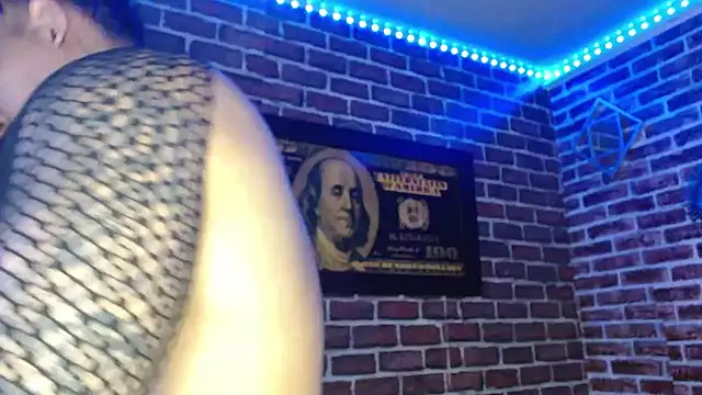 jordan bigcock  online show from 04-23-26, 02:30