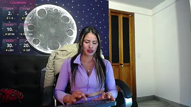 Snapshot of nairobi8 chatting on 04-17-26, 10:02 nairobi8 online show from 04-17-26, 10:02