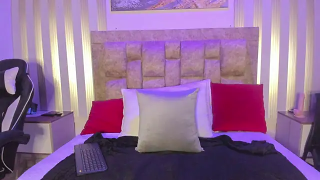 celeste collins  online show from 10-28-25, 12:09