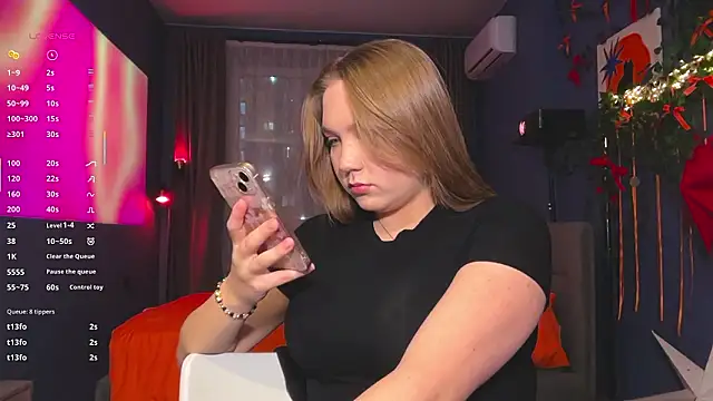 RebeccaEglitis online show from 02-10-26, 04:11