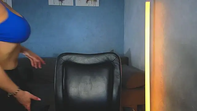 RebeccaEglitis online show from 04-13-26, 04:34