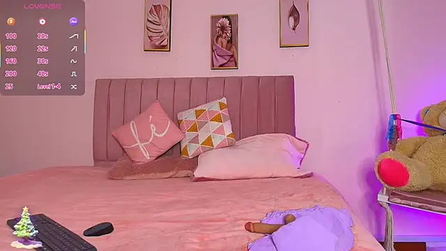 Snapshot of little_ellie_1 chatting on 12-02-25, 07:42 little ellie 1 online show from 12-02-25, 07:42