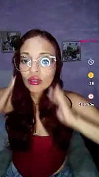 Snapshot of cerecita_anna chatting on 07-15-26, 11:32 cerecita anna online show from 07-15-26, 11:32