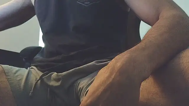 Snapshot of afterpartybtw chatting on 11-08-25, 09:24 afterpartybtw online show from 11-08-25, 09:24