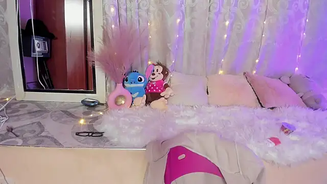 Lilith salvatoree online show from 05-19-26, 01:22