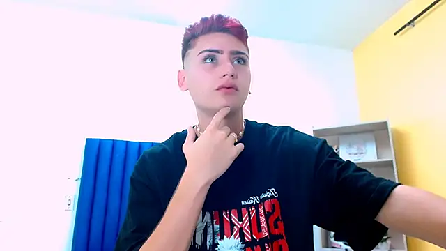 Snapshot of Alex_Millerss chatting on 12-03-25, 11:14 Alex Millerss online show from 12-03-25, 11:14