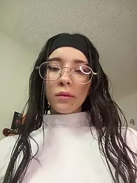 Brugmansia  online show from 03-22-26, 10:02