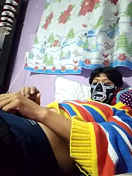 Francisskiss online show from 11-22-25, 03:38