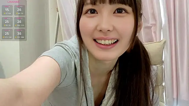 mai-chan  online show from 06-14-26, 01:58