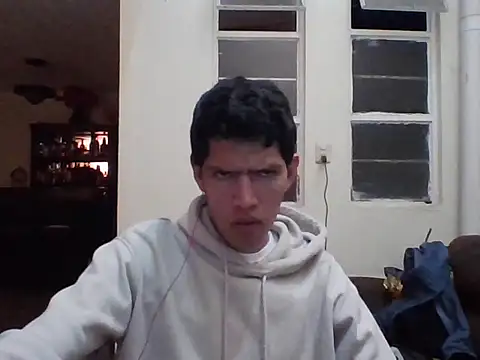 Snapshot of TheHiddenMark chatting on 10-09-25, 08:01 TheHiddenMark online show from 10-09-25, 08:01