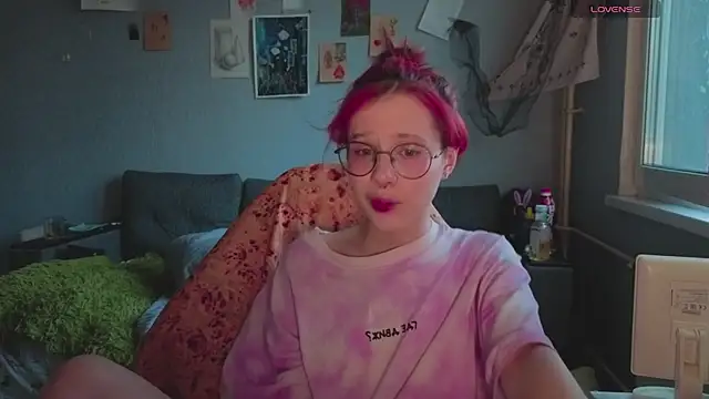 Snapshot of RubiReynnn chatting on 10-07-25, 03:09 RubiReynnn online show from 10-07-25, 03:09