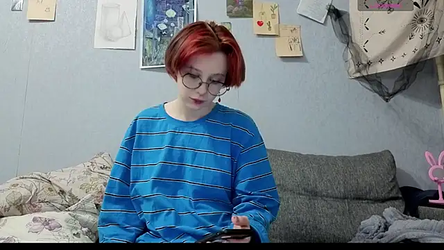 Snapshot of RubiReynnn chatting on 10-11-25, 07:01 RubiReynnn online show from 10-11-25, 07:01