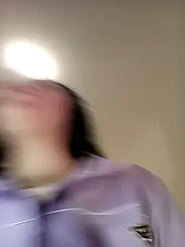 Snapshot of AbbyLewiis chatting on 11-10-25, 11:20 AbbyLewiis online show from 11-10-25, 11:20