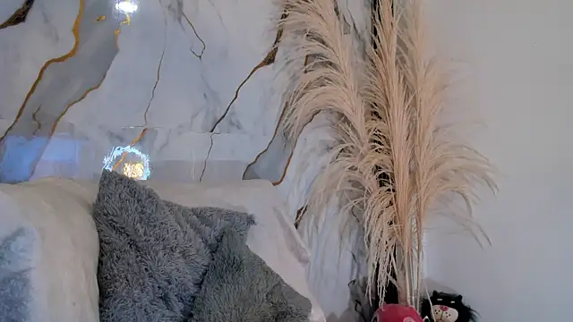 Snapshot of AbbyLewiis chatting on 11-11-25, 10:48 AbbyLewiis online show from 11-11-25, 10:48