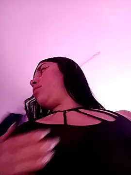 Snapshot of AbbyLewiis chatting on 11-15-25, 01:40 AbbyLewiis online show from 11-15-25, 01:40