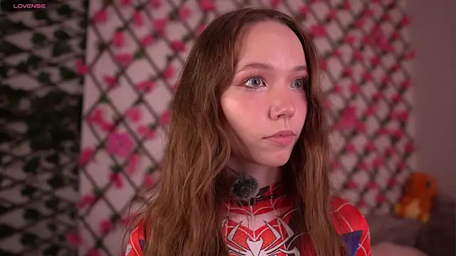 Petite Polly online show from 11-08-25, 06:07