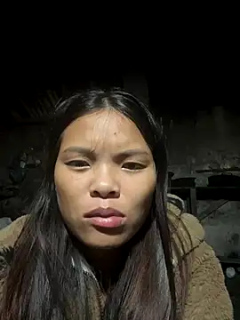 hello-cute online show from 11-14-25, 04:28