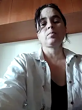 Snapshot of Ella-433 chatting on 12-16-25, 09:58 Ella-433 online show from 12-16-25, 09:58