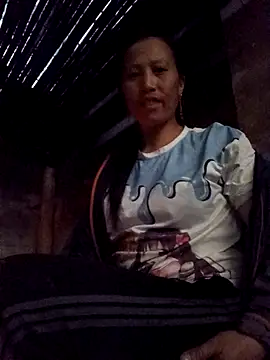 Snapshot of jerry-xx chatting on 12-15-25, 05:01 jerry-xx online show from 12-15-25, 05:01