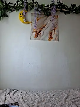 Snapshot of Nika_aa chatting on 05-17-26, 09:49 Nika aa online show from 05-17-26, 09:49
