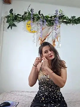 Snapshot of Nika_aa chatting on 05-18-26, 04:02 Nika aa online show from 05-18-26, 04:02