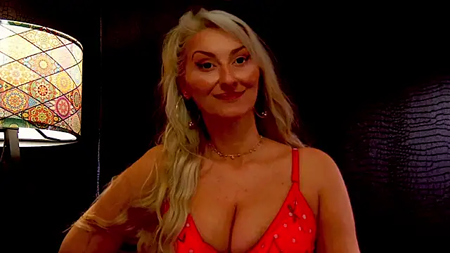 LeticiaReys online show from 12-03-25, 01:02