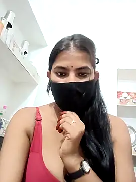 Hot radhaji online show from 11-05-25, 08:20