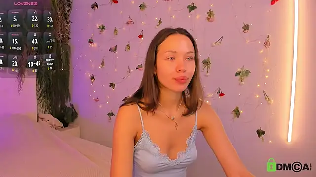 Snapshot of Black_Jenny chatting on 05-05-26, 08:55 Black Jenny online show from 05-05-26, 08:55