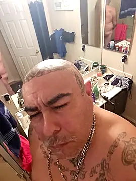 B1GLO online show from 11-22-25, 11:15