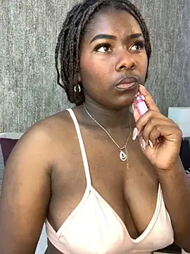 Snapshot of KarinaFlowers_ chatting on 10-28-25, 12:09 KarinaFlowers  online show from 10-28-25, 12:09