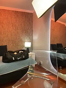 KarinaFlowers  online show from 04-27-26, 12:14