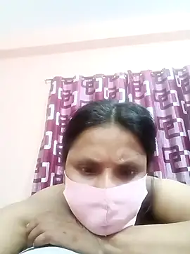 Snapshot of Megla879 chatting on 10-31-25, 03:35 Megla879 online show from 10-31-25, 03:35