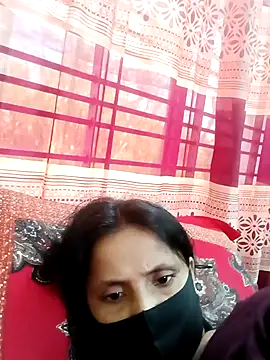 Snapshot of Megla879 chatting on 11-17-25, 06:30 Megla879 online show from 11-17-25, 06:30