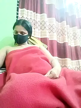 Snapshot of Megla879 chatting on 11-20-25, 05:34 Megla879 online show from 11-20-25, 05:34