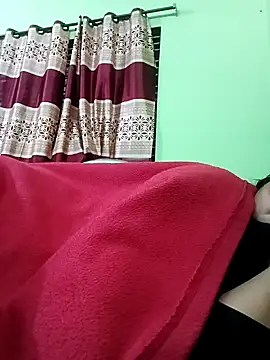 Snapshot of Megla879 chatting on 11-22-25, 09:47 Megla879 online show from 11-22-25, 09:47