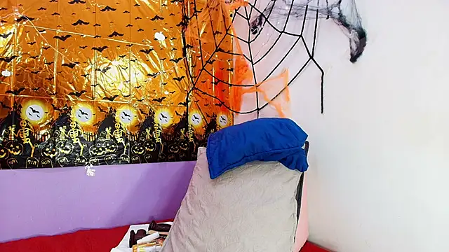 lu mystic online show from 10-08-25, 01:20