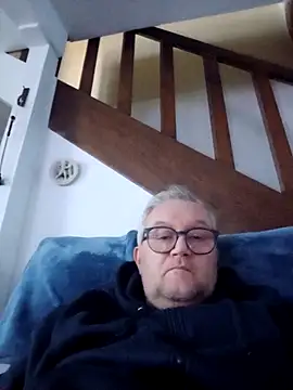 Snapshot of macdut67 chatting on 10-23-25, 04:39 macdut67 online show from 10-23-25, 04:39