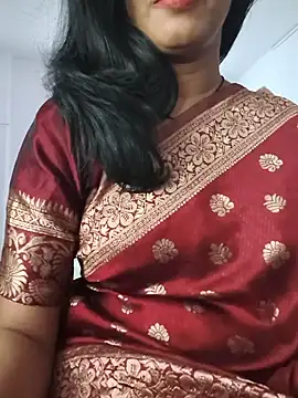 Snapshot of Janu-hasena chatting on 05-31-26, 06:09 Janu-hasena online show from 05-31-26, 06:09