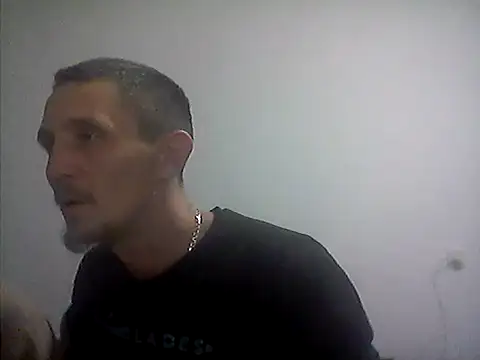 Snapshot of Twolatte chatting on 12-16-25, 06:46 Twolatte online show from 12-16-25, 06:46