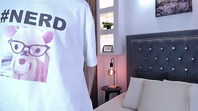 Emo Boy  online show from 03-26-26, 08:14