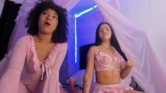 Snapshot of ailen_aria chatting on 10-12-25, 03:22 ailen aria online show from 10-12-25, 03:22