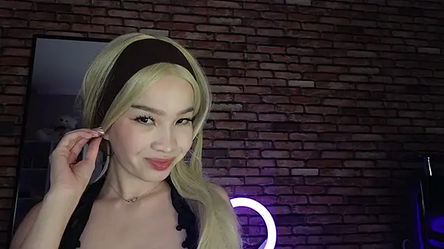 saya li1 online show from 12-05-25, 04:32