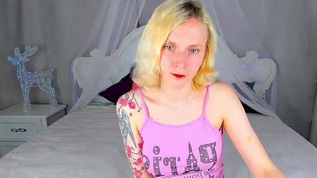 LikiLips online show from 04-21-26, 01:42