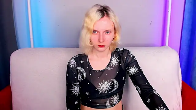 LikiLips online show from 04-22-26, 01:08